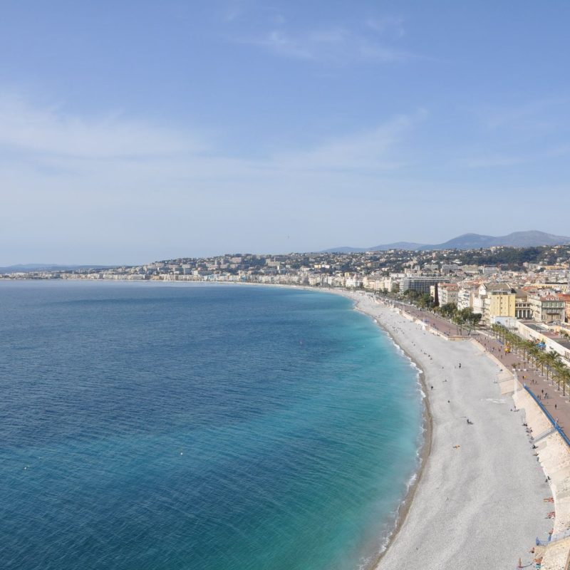Guide complet : Location de bennes dans les alpes maritimes