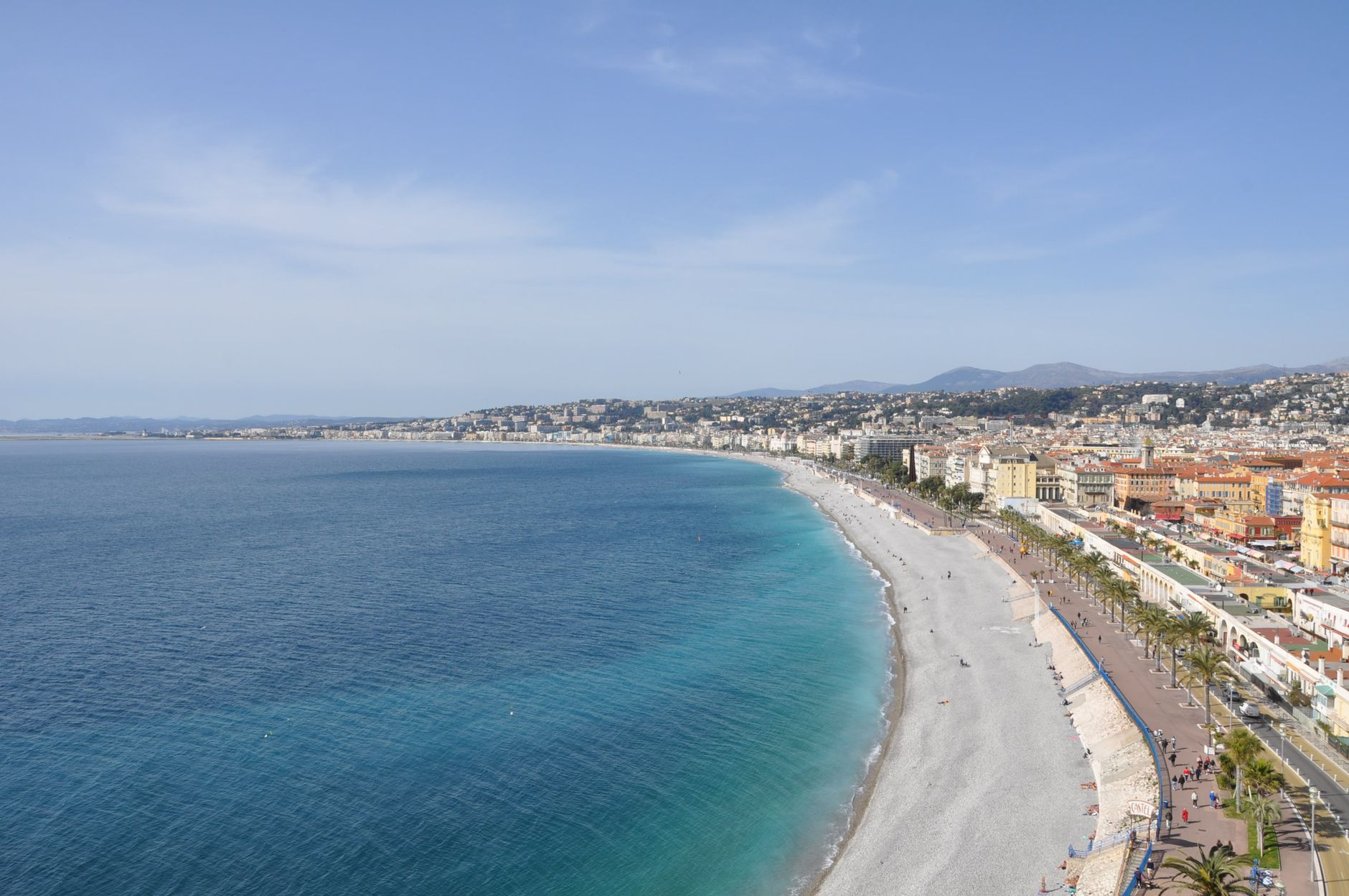 Guide complet : Location de bennes dans les alpes maritimes